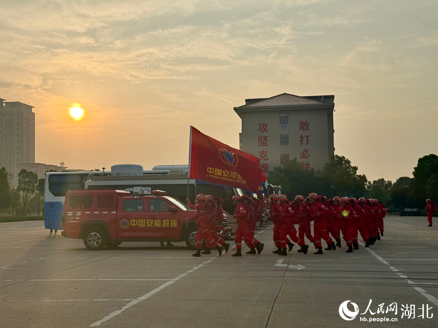 應急拉動演練。