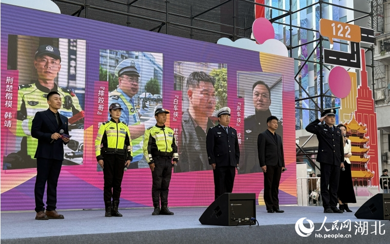 情景講述《為你點(diǎn)贊》。人民網(wǎng)記者周恬攝