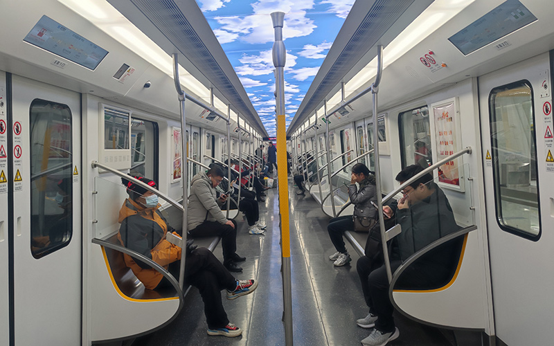 武漢軌道交通11號線車廂