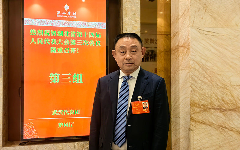 湖北省人大代表、武漢市木蘭花鄉(xiāng)董事長葛天才。西西攝