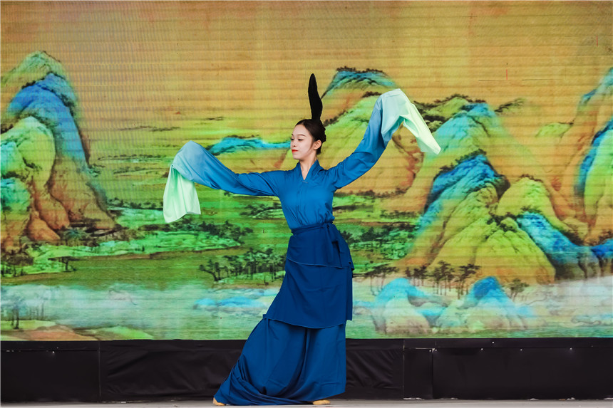 鄂豫共繪文旅協(xié)作新景 春季賞花經(jīng)濟助力中部崛起【2】