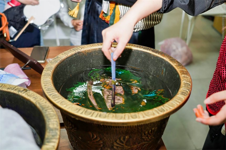 千年古城邂逅漢服花朝 曇華盛景解鎖春日浪漫