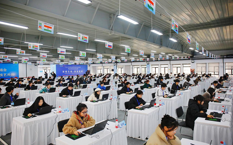 全國(guó)、全省技能大賽多次在咸寧職業(yè)技術(shù)學(xué)院舉辦