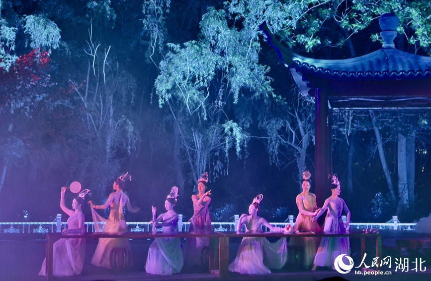 《槐蔭船說》節(jié)目。人民網記者 張雋攝