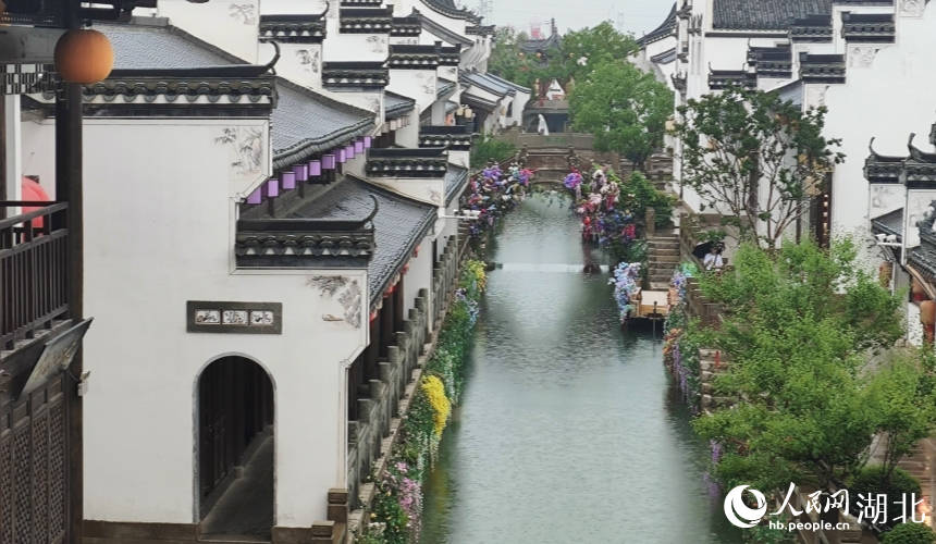 湖北的“江南水鄉(xiāng)”。人民網(wǎng)記者 王郭驥攝