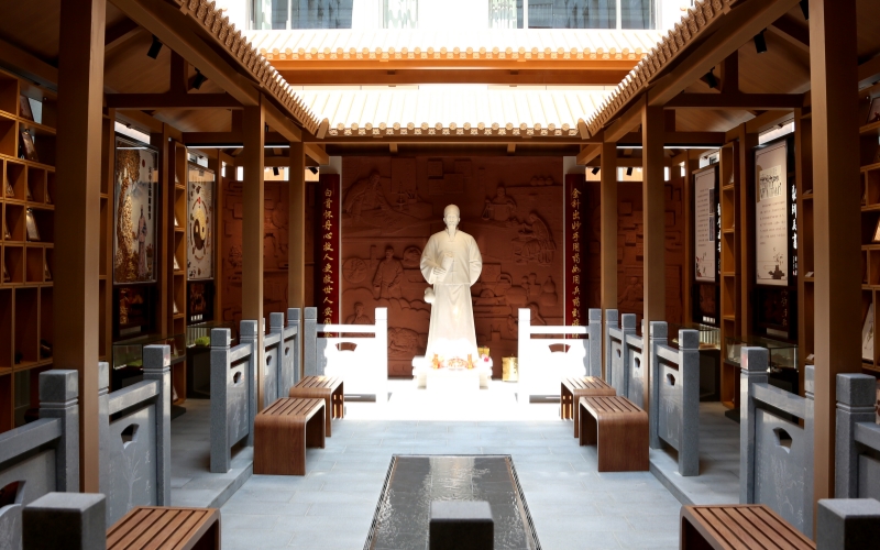 清代著名醫(yī)學(xué)家楊際泰的展館。