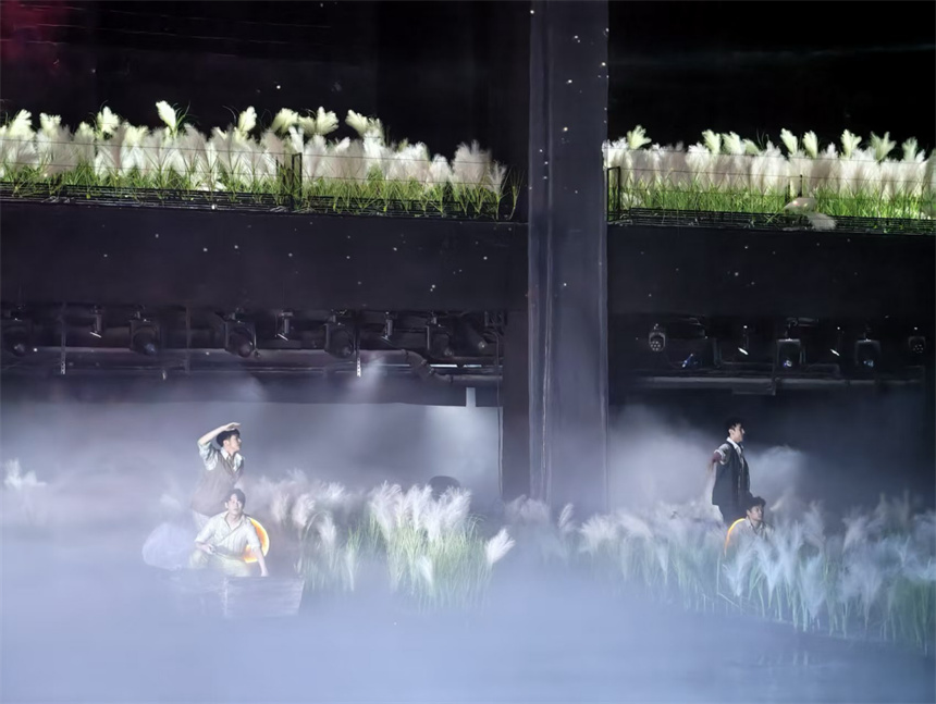 5D生態(tài)劇場(chǎng)《洞庭幻境》。人民日?qǐng)?bào)記者 孫超攝