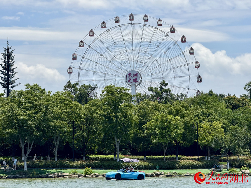 “科技+時(shí)尚” 武漢東湖親水游體驗(yàn)升級(jí)