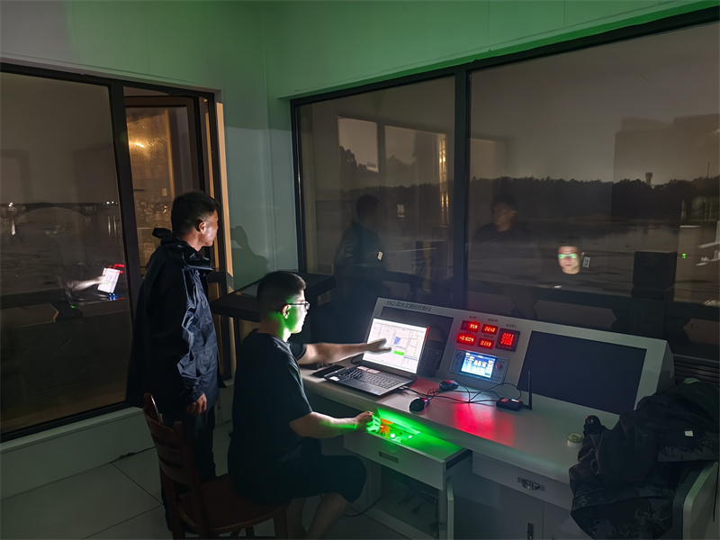 進行測流作業(yè)。