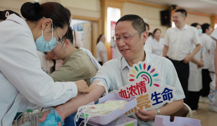 獻(xiàn)血現(xiàn)場。