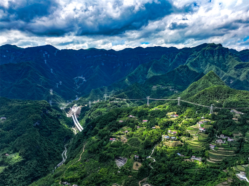 打通巫峽天險！安來高速向“最后斷點”沖刺