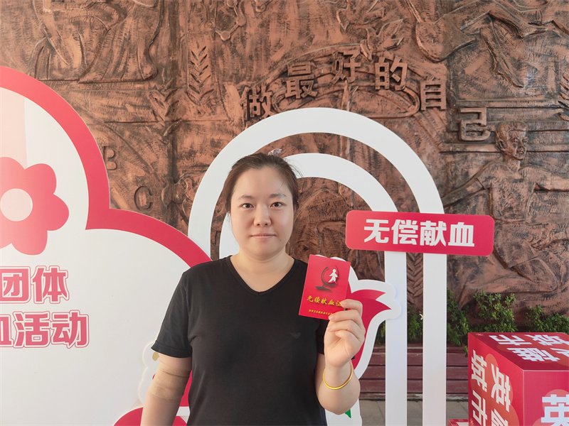 段丁第3次無償獻(xiàn)血。肖莉嬌攝