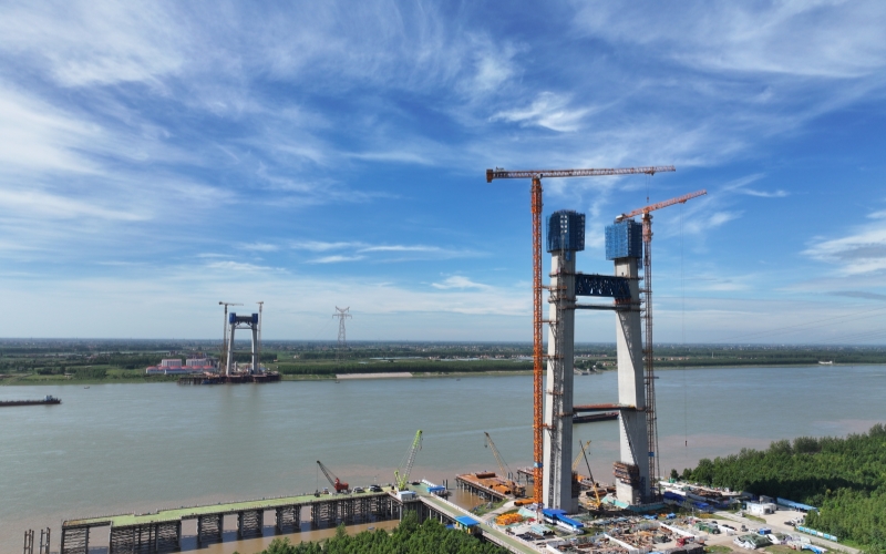 李埠長江公鐵大橋。