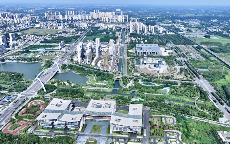 潛江城景。艾帥攝