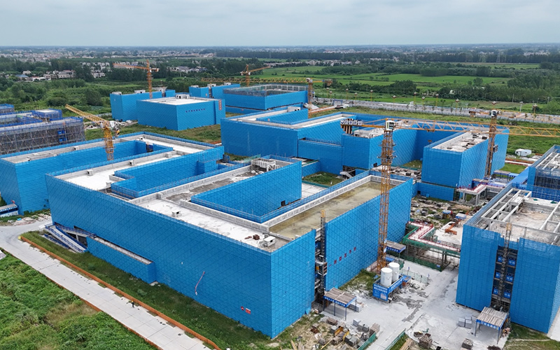 潛江中學(xué)新校區(qū)建設(shè)項(xiàng)目。潛江市委宣傳部供圖