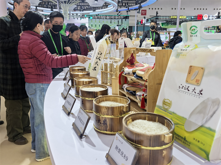 江漢大米湖北農(nóng)博會(huì)噴香“出圈”