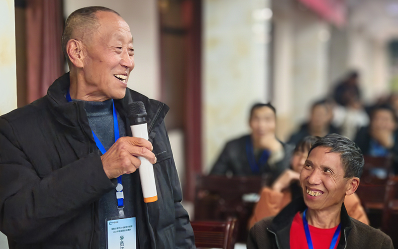 煙農(nóng)代表發(fā)言。