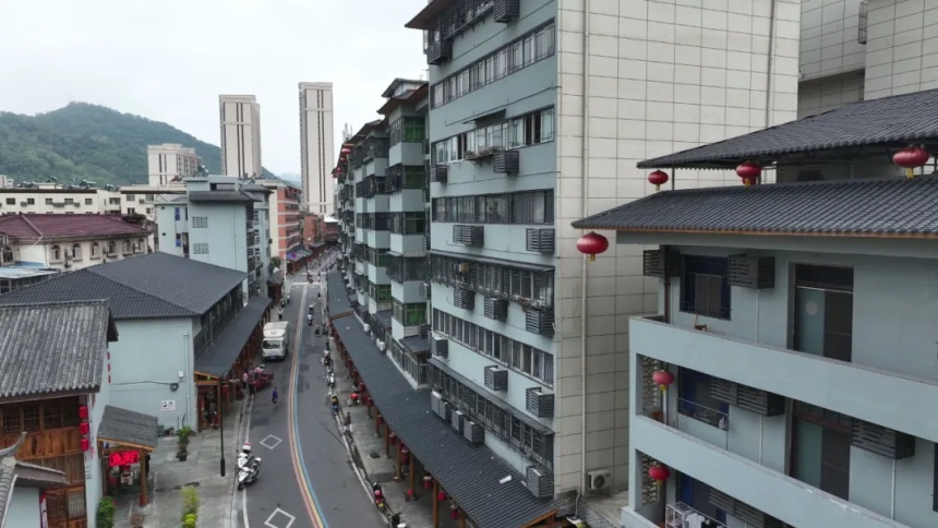 湖北竹山245個(gè)老舊小區(qū)的幸福蝶變