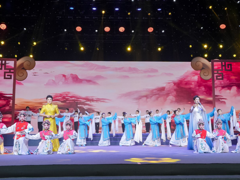 武漢市尋找”小小戲劇傳承人“成果展演現(xiàn)場。武漢市教育局供圖