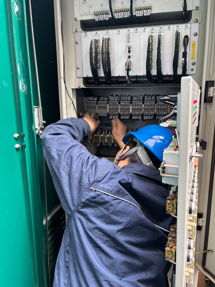 武漢電網(wǎng)“神經(jīng)末梢”裝上“增強器”。