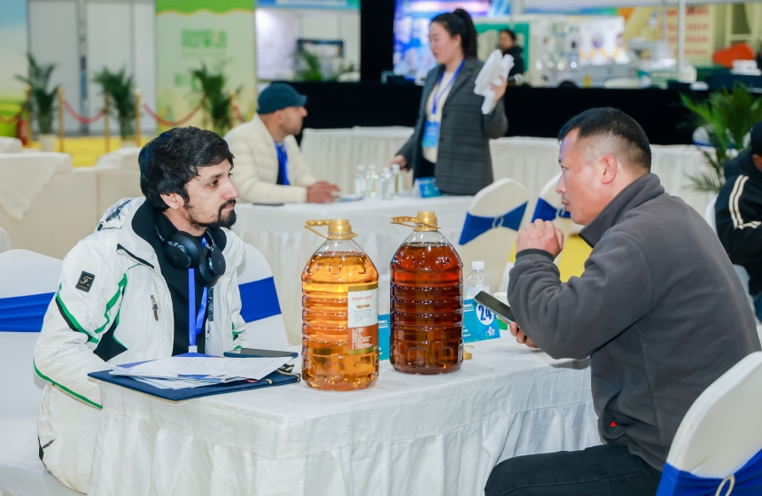 荊楚糧油精品展示交易會在漢舉辦 市場化賦能全鏈條協(xié)同【8】